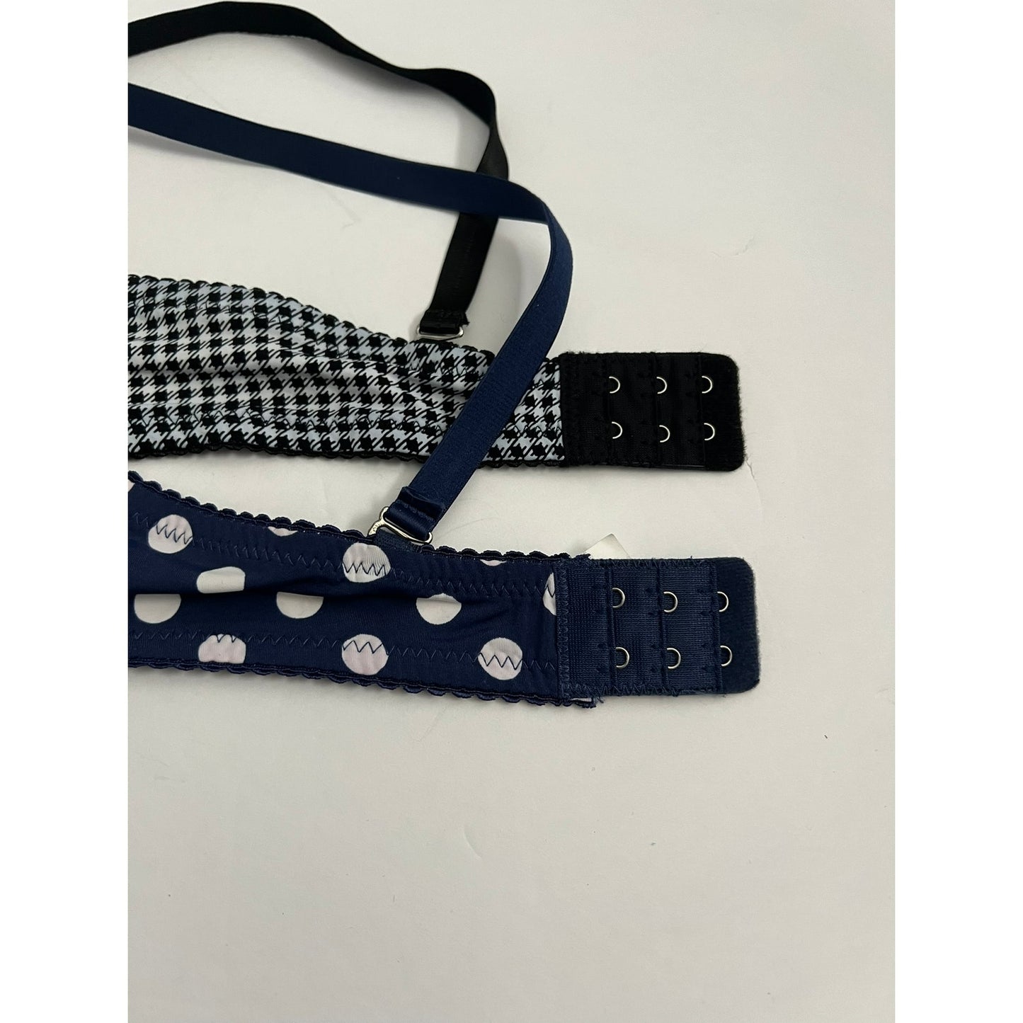 LOT OF 2 WOMEN'S 34B PADDED BRA'S ADJUSTABLE STRAPS NAVY BLUE BLACK NWT