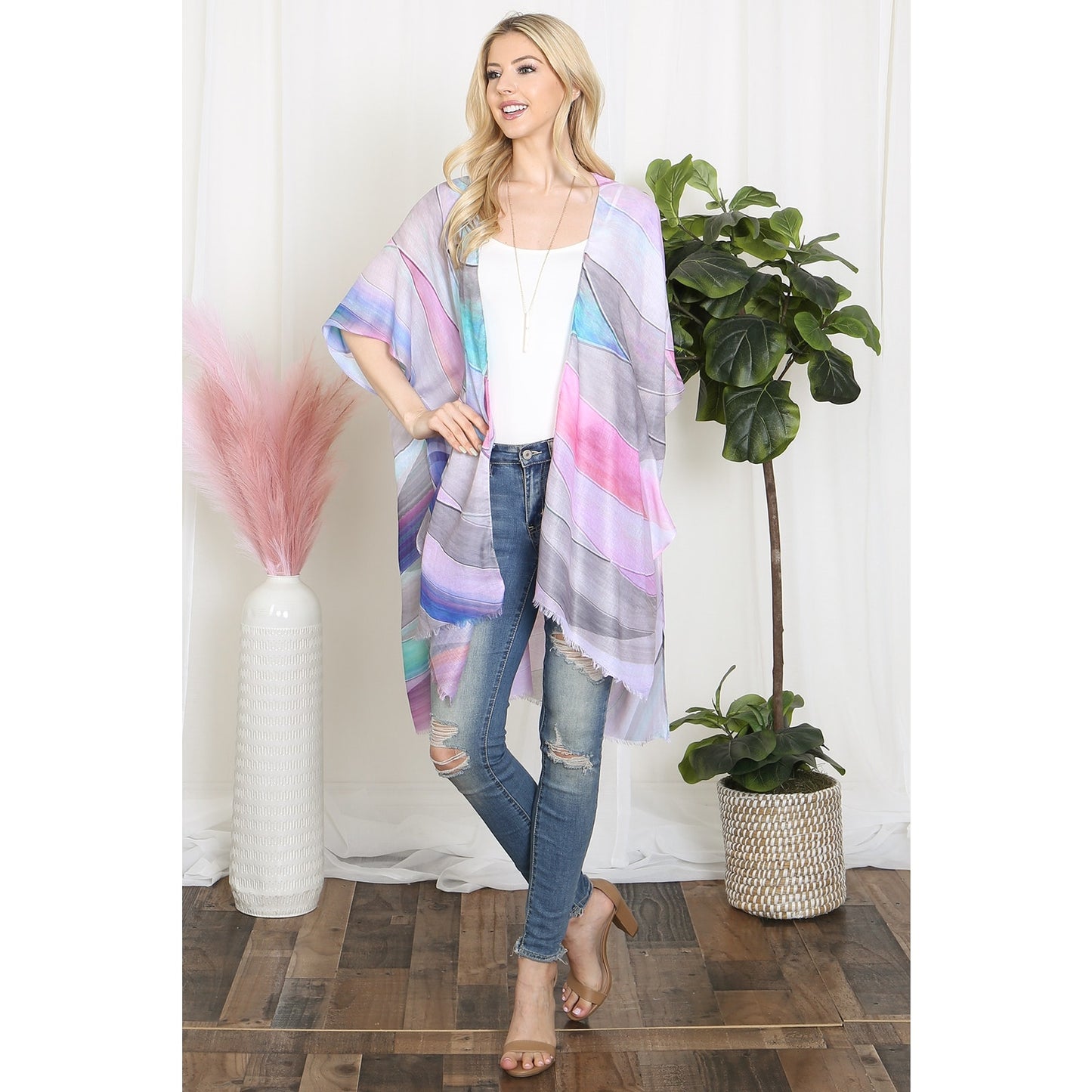 WOMEN'S MULTICOLOR ABSTRACT PRINT TASSEL OPEN FRONT KIMONO-FUCHSIA