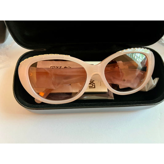 Coach Sunglasses HC 8296U 511313 56-16-140 L1150 Milky Pink / Brown Gradient