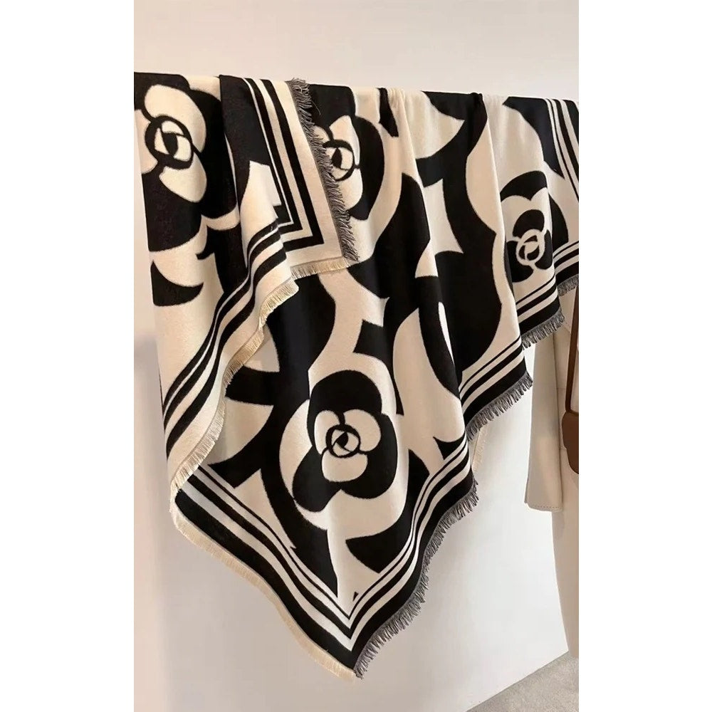 WOMEN'S CAMELLIA PATTERN SQUARE OVERSIZED SCARF NWT