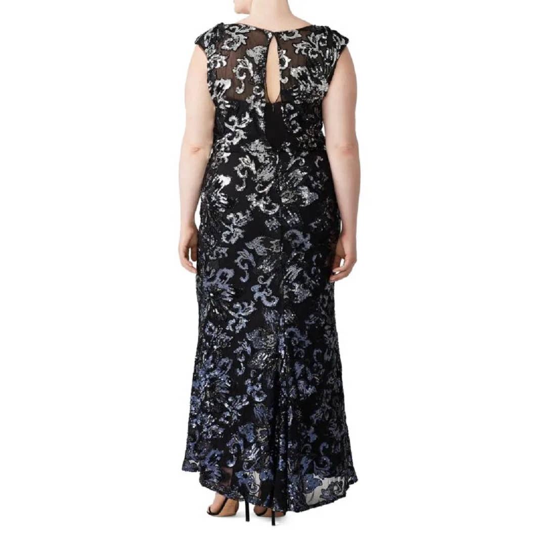 BADGLEY MISCHKA Embellished Swirl Gown SIZE 0