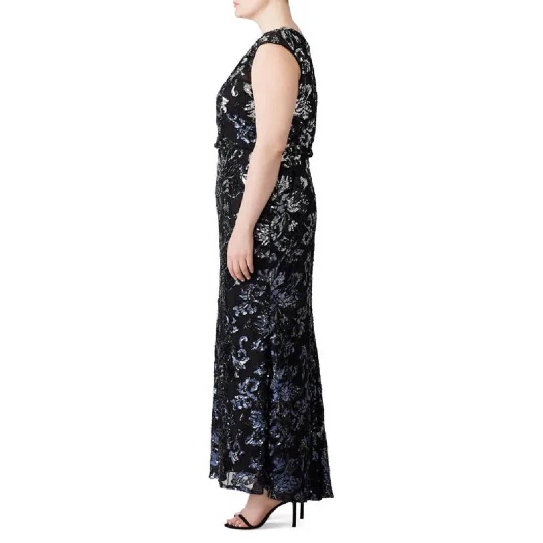 BADGLEY MISCHKA Embellished Swirl Gown SIZE 0