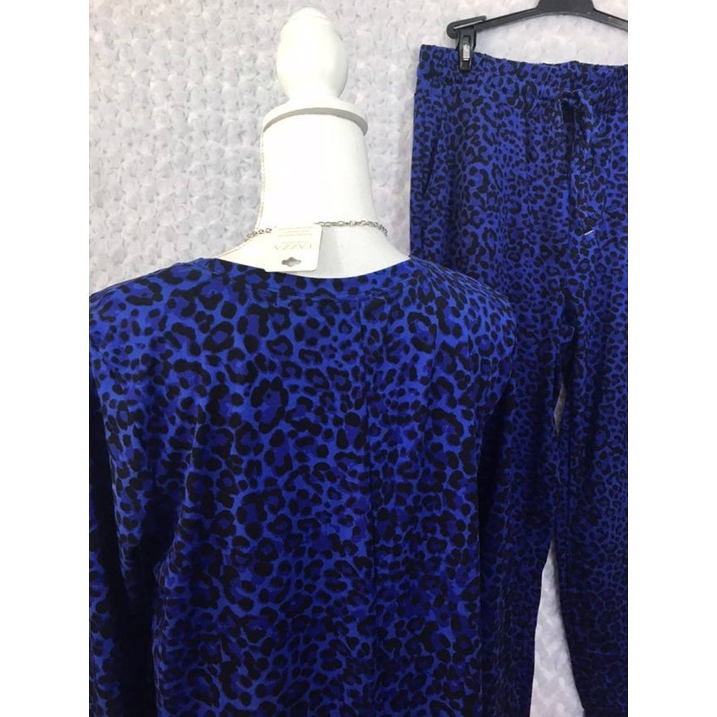 WOMEN'S BLUE LEOPARD JOGGER SET